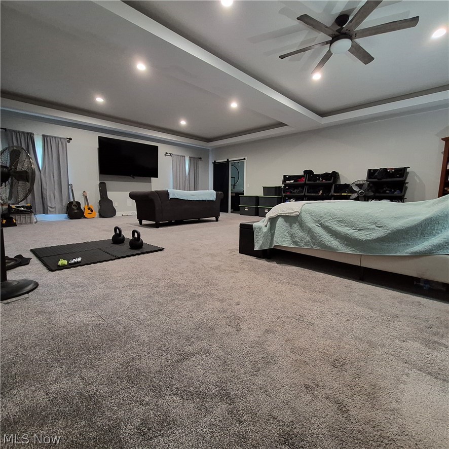 2252 Applegrove Street NE Canton OH 44721