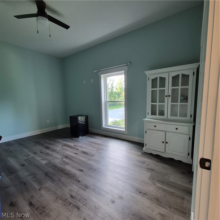 2252 Applegrove Street NE Canton OH 44721