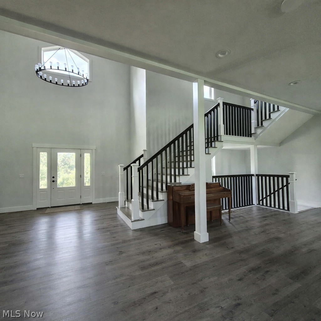 2252 Applegrove Street NE Canton OH 44721