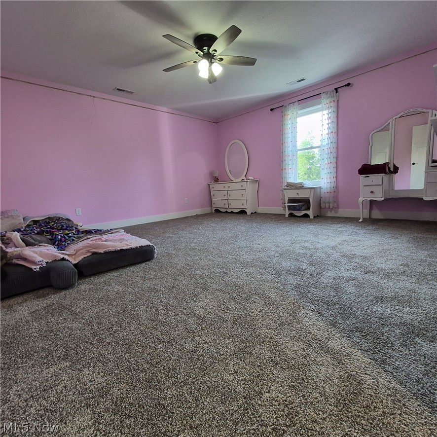 2252 Applegrove Street NE Canton OH 44721