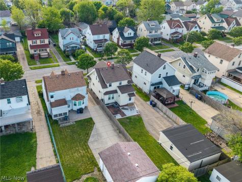 4076 W 49 Street Cleveland OH 44144