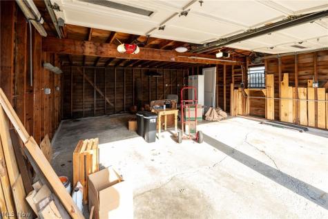 4076 W 49 Street Cleveland OH 44144