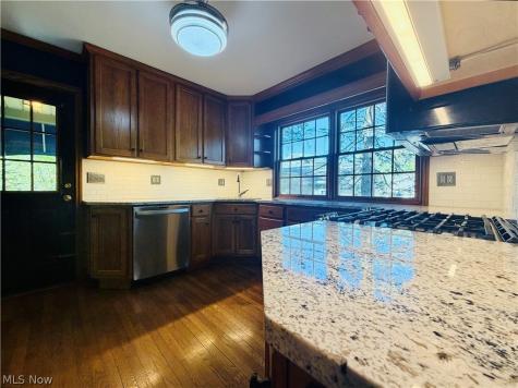 19510 Lunn Road Strongsville OH 44149