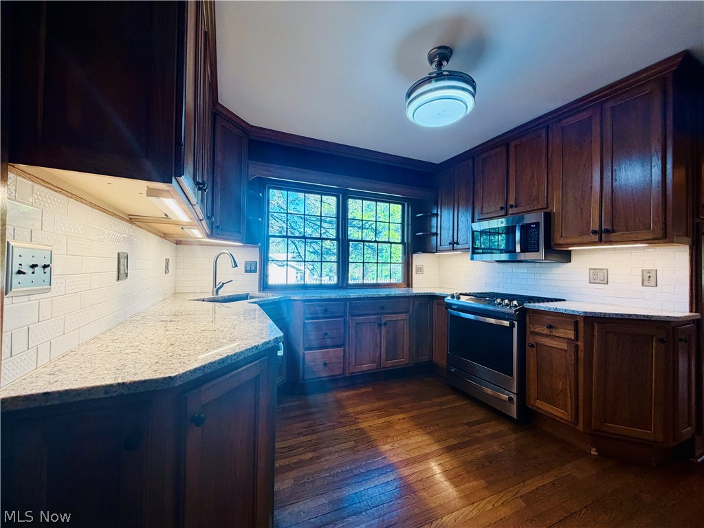 19510 Lunn Road Strongsville OH 44149