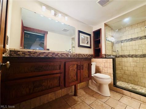 19510 Lunn Road Strongsville OH 44149