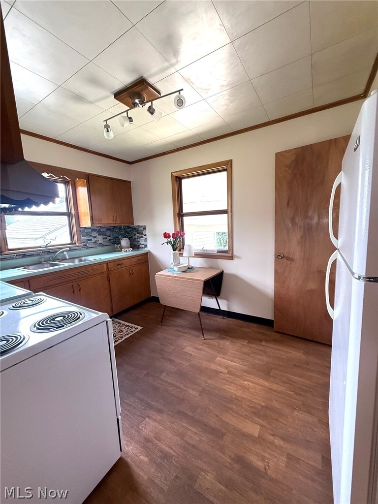 1130 3rd Street NW New Philadelphia OH 44663