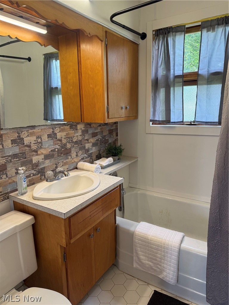 1130 3rd Street NW New Philadelphia OH 44663