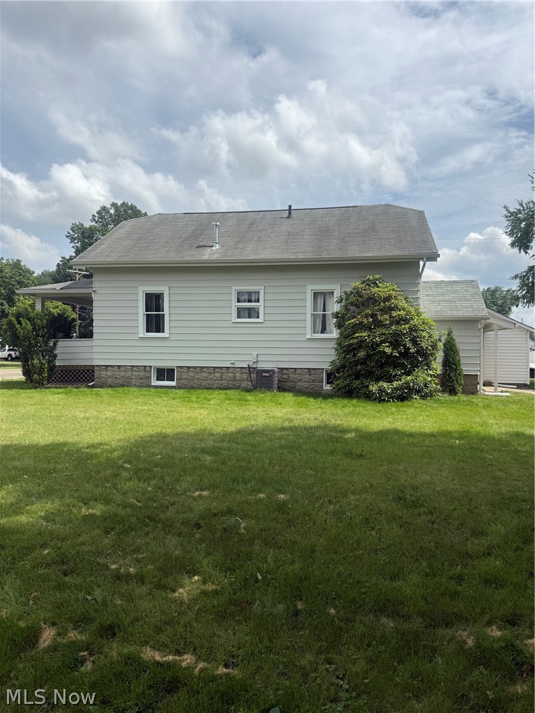 1130 3rd Street NW New Philadelphia OH 44663