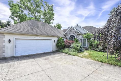 30111 Bonnie View Drive Wickliffe OH 44092