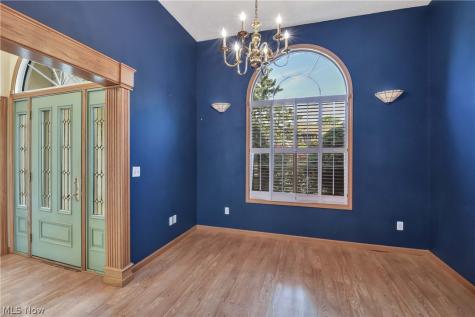 30111 Bonnie View Drive Wickliffe OH 44092