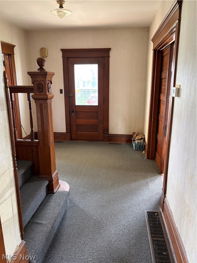 318 4th Street Lowell OH 45744