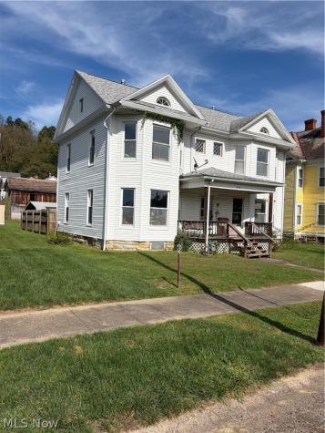 318 4th Street Lowell OH 45744