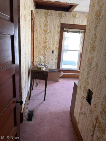 318 4th Street Lowell OH 45744