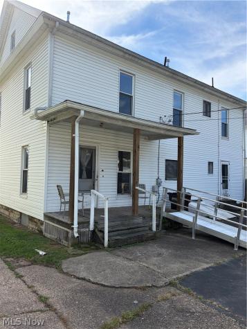318 4th Street Lowell OH 45744