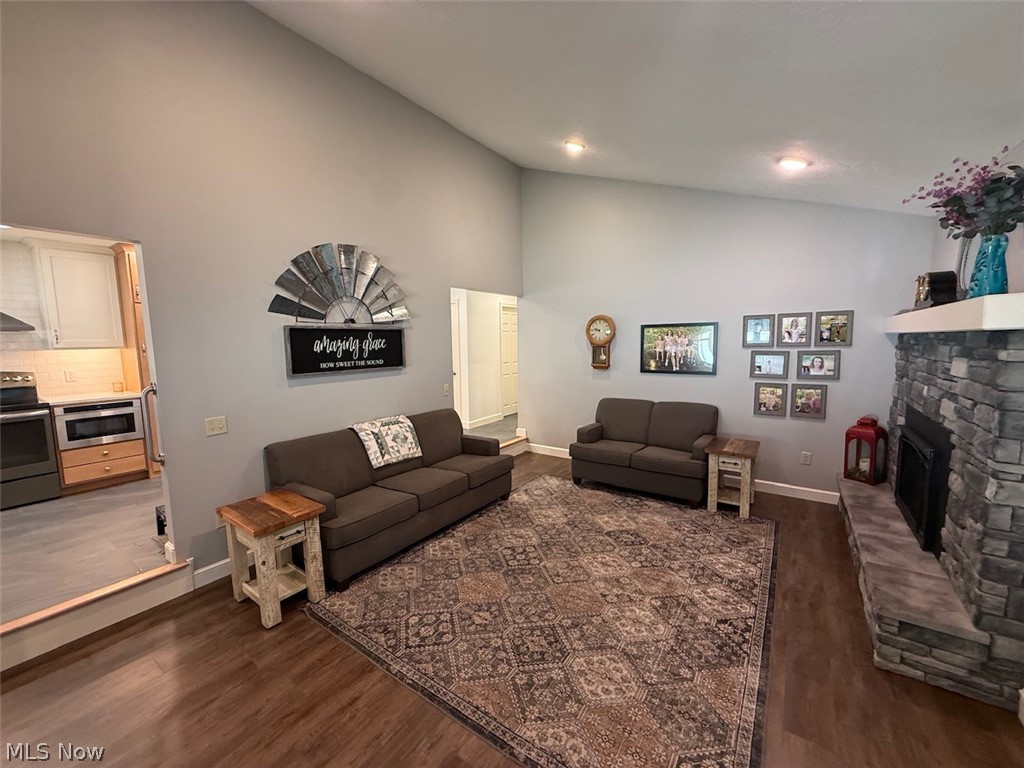 112 Karns Drive Dover OH 44622
