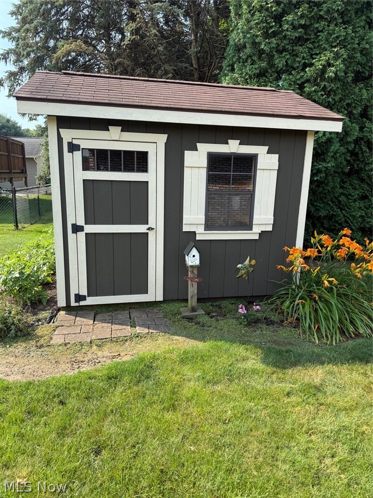 112 Karns Drive Dover OH 44622