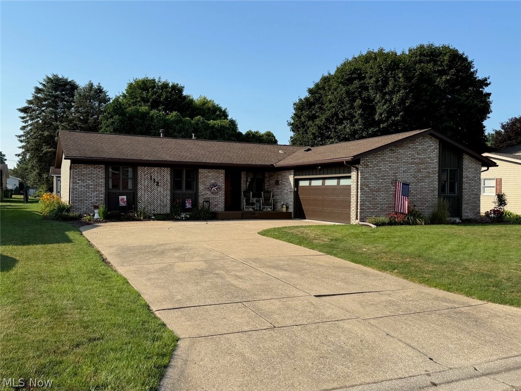 112 Karns Drive Dover OH 44622