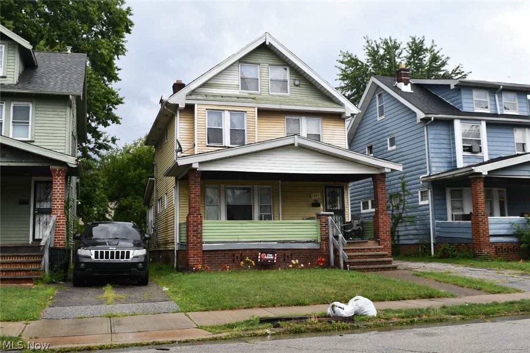 1347 Elwood Road East Cleveland OH 44112