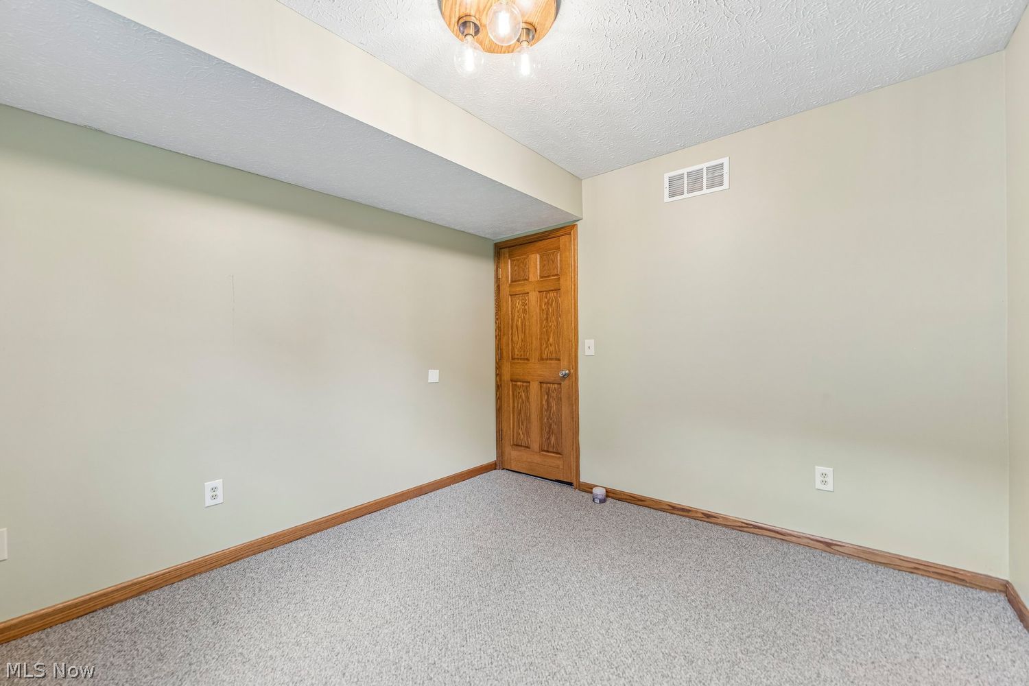 34993 Timberview Drive Avon OH 44011