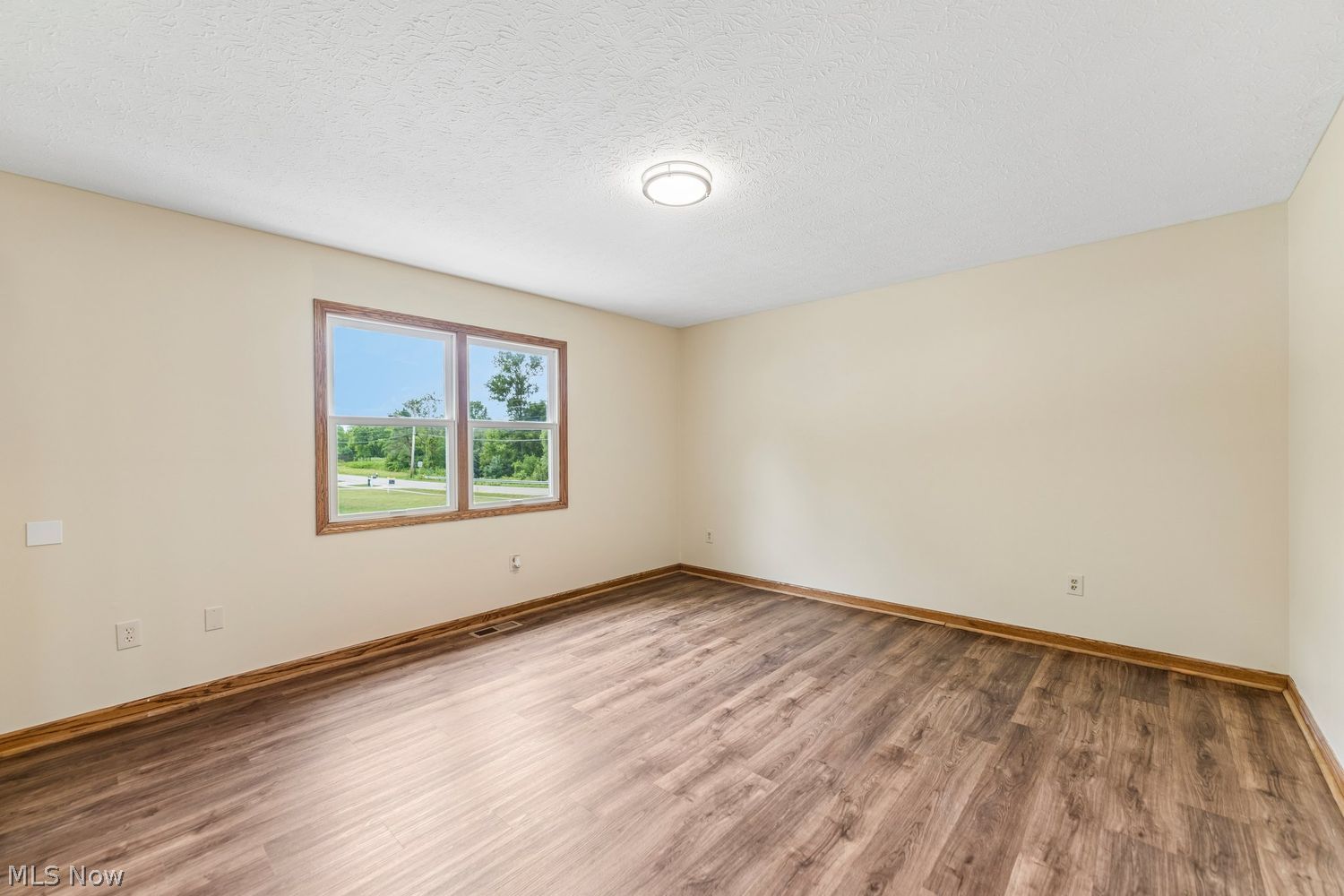 34993 Timberview Drive Avon OH 44011