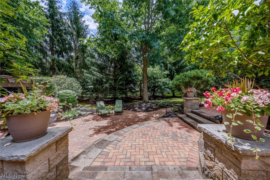 5808 Pinehurst Court Highland Heights OH 44143