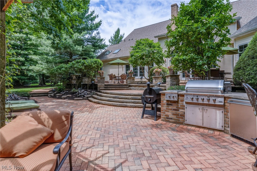 5808 Pinehurst Court Highland Heights OH 44143
