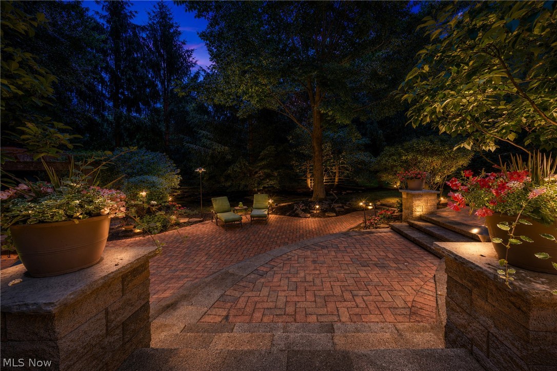 5808 Pinehurst Court Highland Heights OH 44143