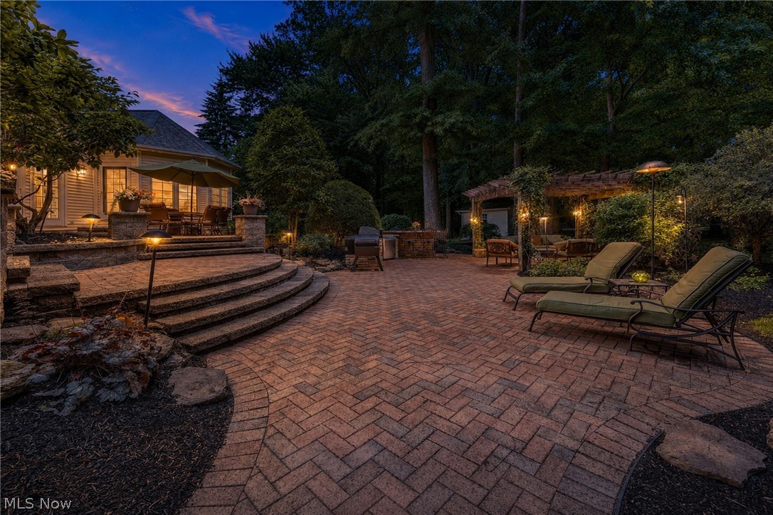5808 Pinehurst Court Highland Heights OH 44143