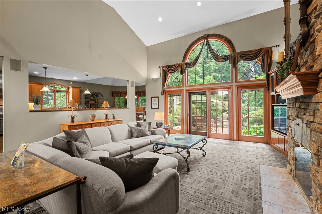 5808 Pinehurst Court Highland Heights OH 44143