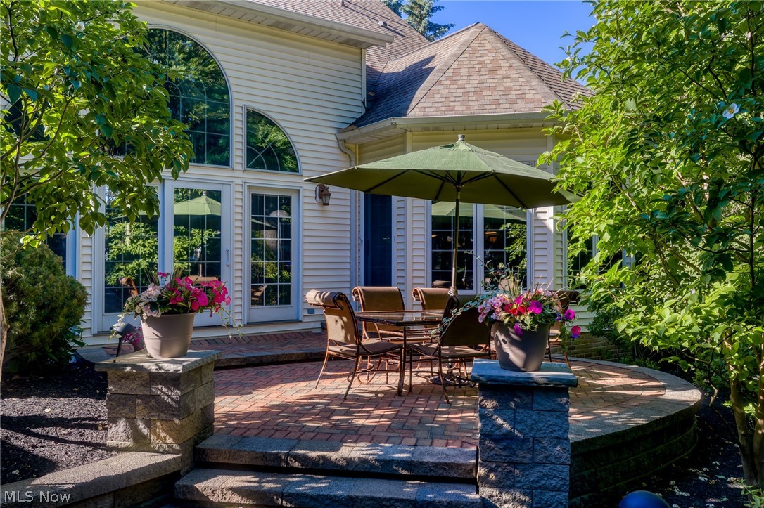 5808 Pinehurst Court Highland Heights OH 44143