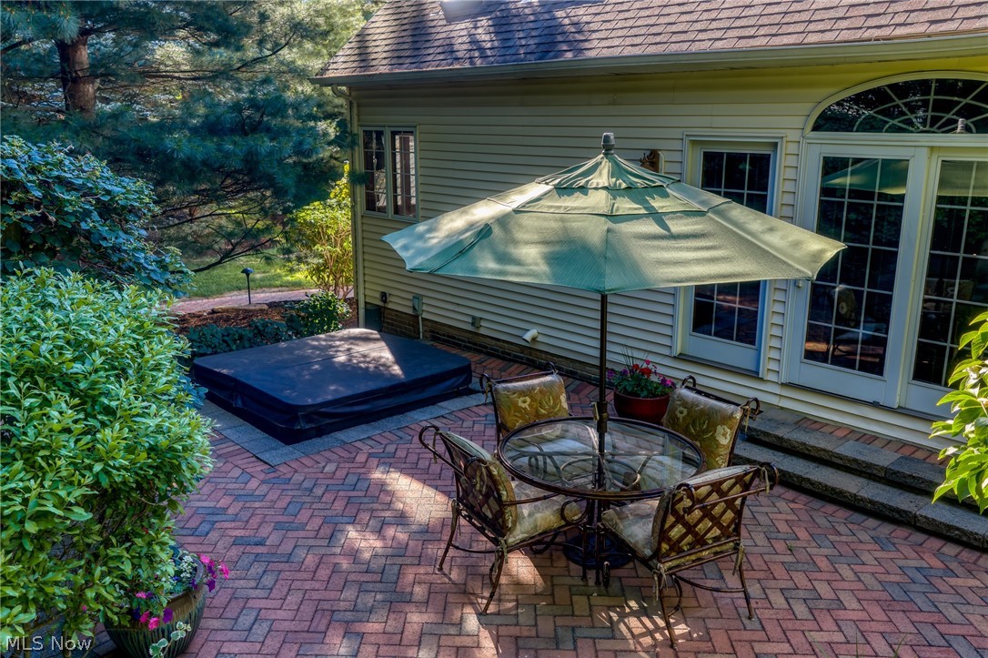 5808 Pinehurst Court Highland Heights OH 44143