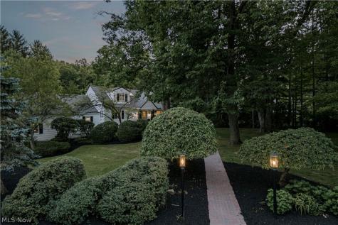 35600 Jackson Road Moreland Hills OH 44022