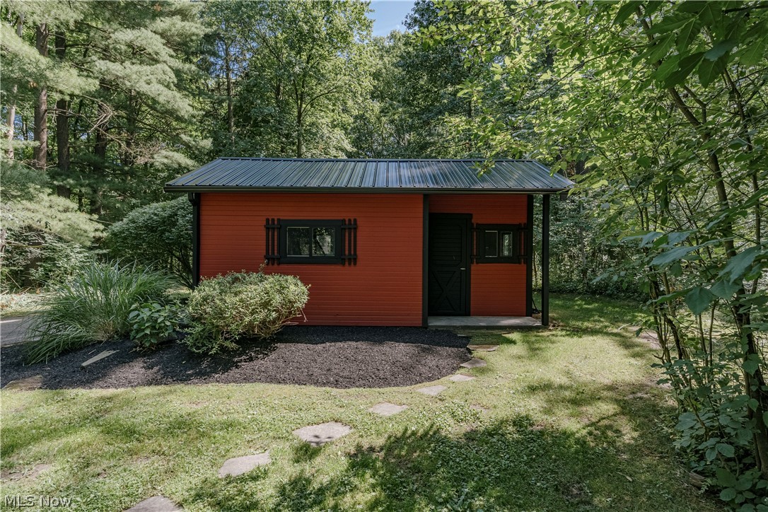 35600 Jackson Road Moreland Hills OH 44022
