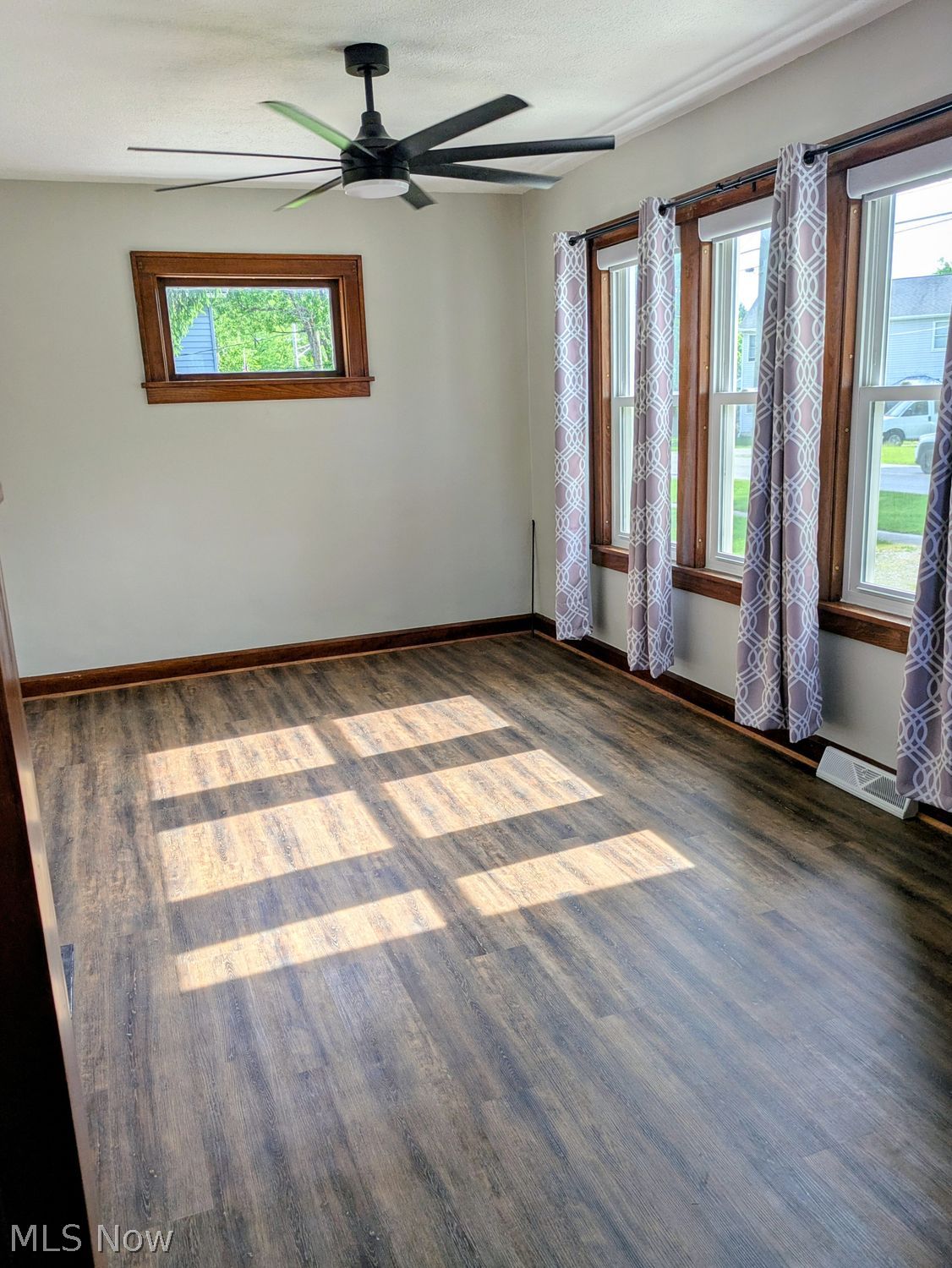 1013 Elm Street Grafton OH 44044