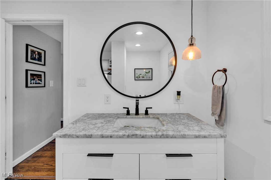 27028 Normandy Road Bay Village OH 44140