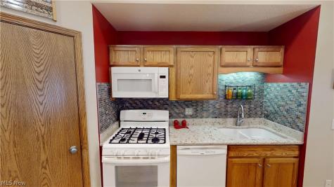 1299 Sheri Drive Kent OH 44240