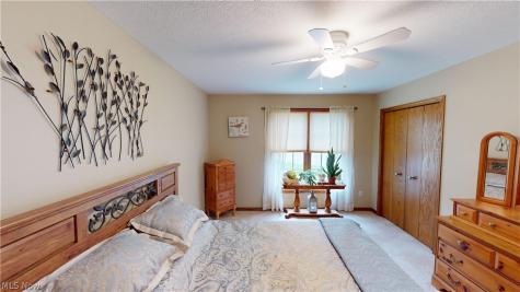 1299 Sheri Drive Kent OH 44240