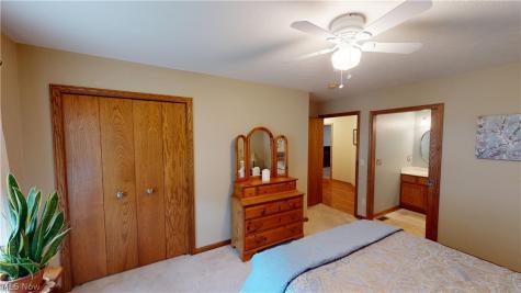 1299 Sheri Drive Kent OH 44240