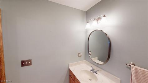 1299 Sheri Drive Kent OH 44240