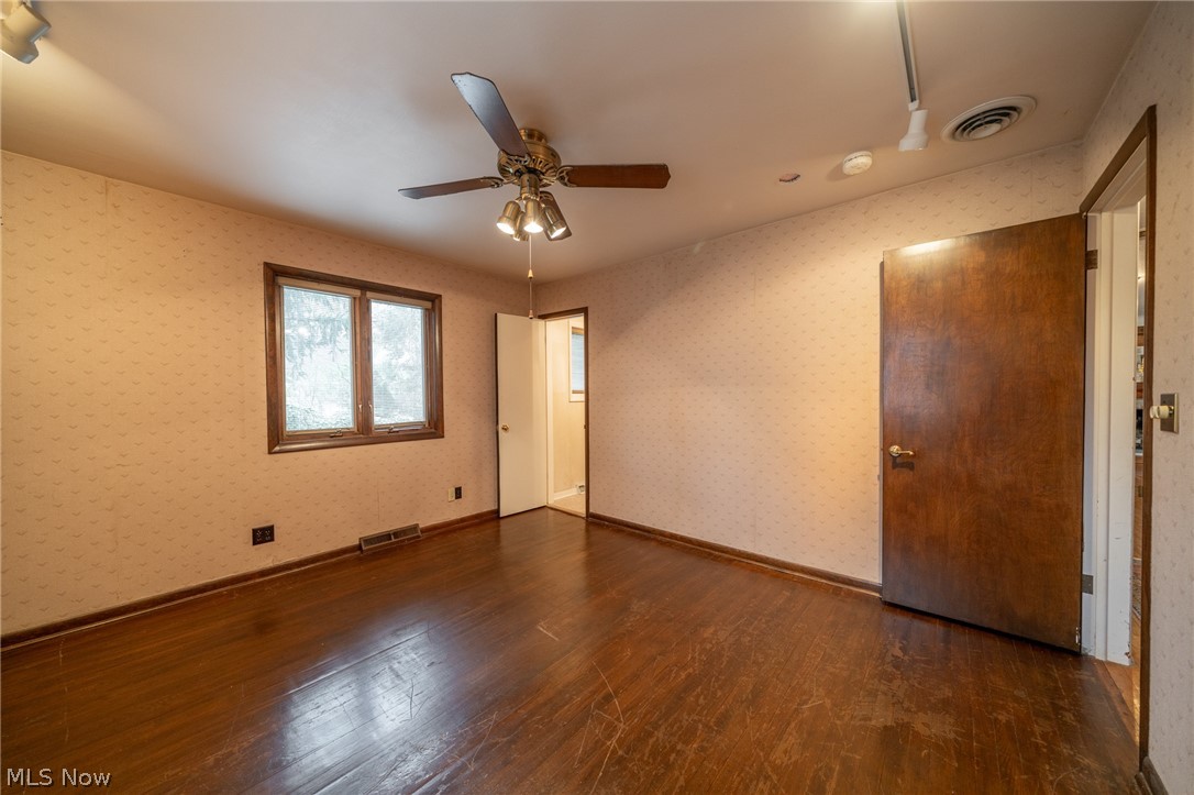 6864 Wilson Mills Road Mayfield Village OH 44040