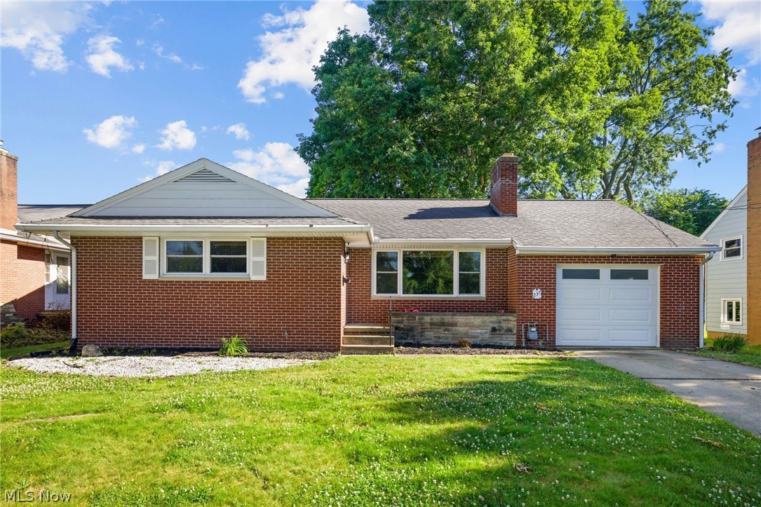 237 9th Street NW North Canton OH 44720