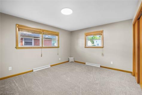 237 9th Street NW North Canton OH 44720