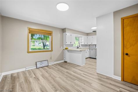 237 9th Street NW North Canton OH 44720