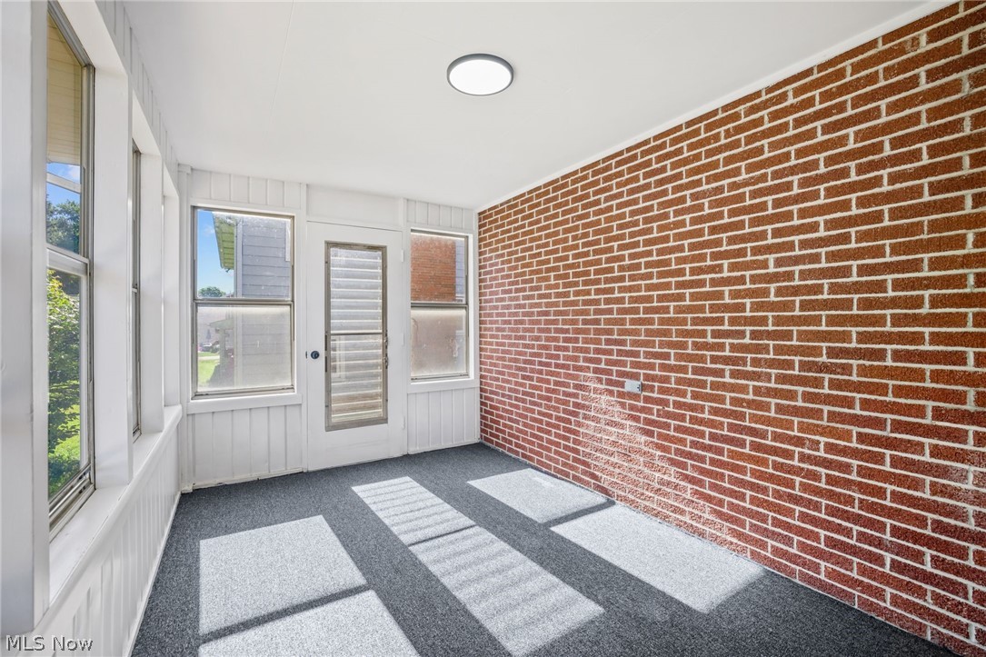 237 9th Street NW North Canton OH 44720