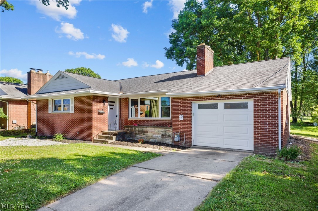 237 9th Street NW North Canton OH 44720