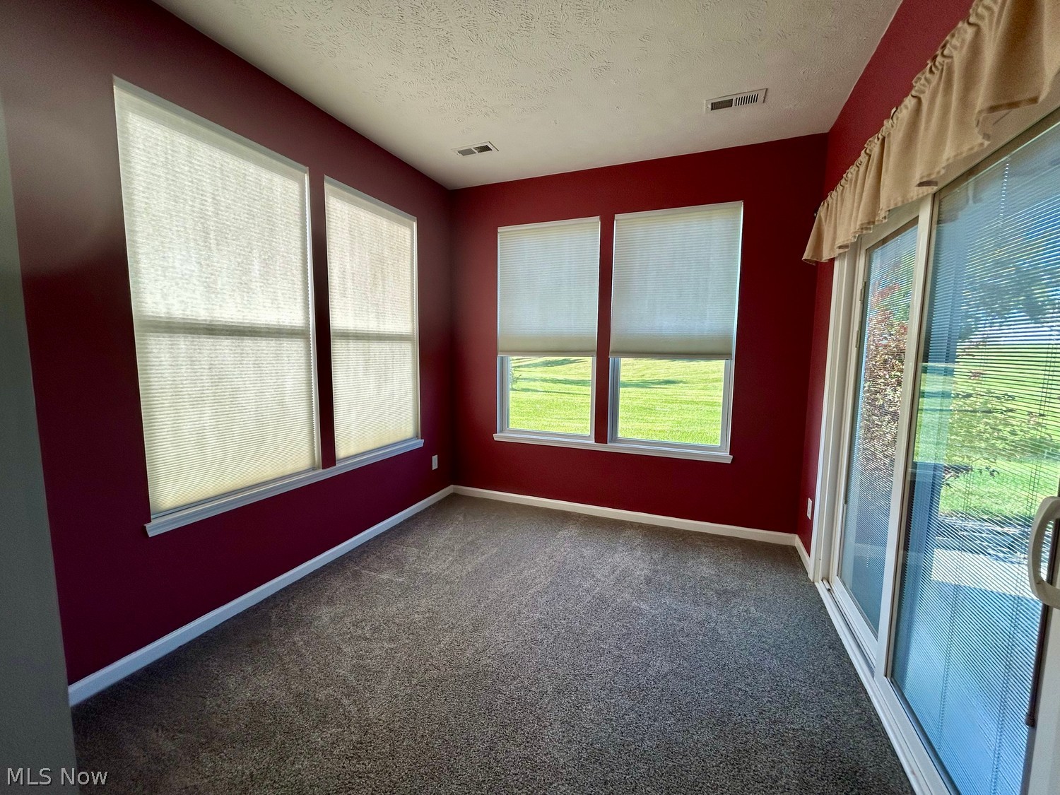 9150 Vernon Hill North Ridgeville OH 44039