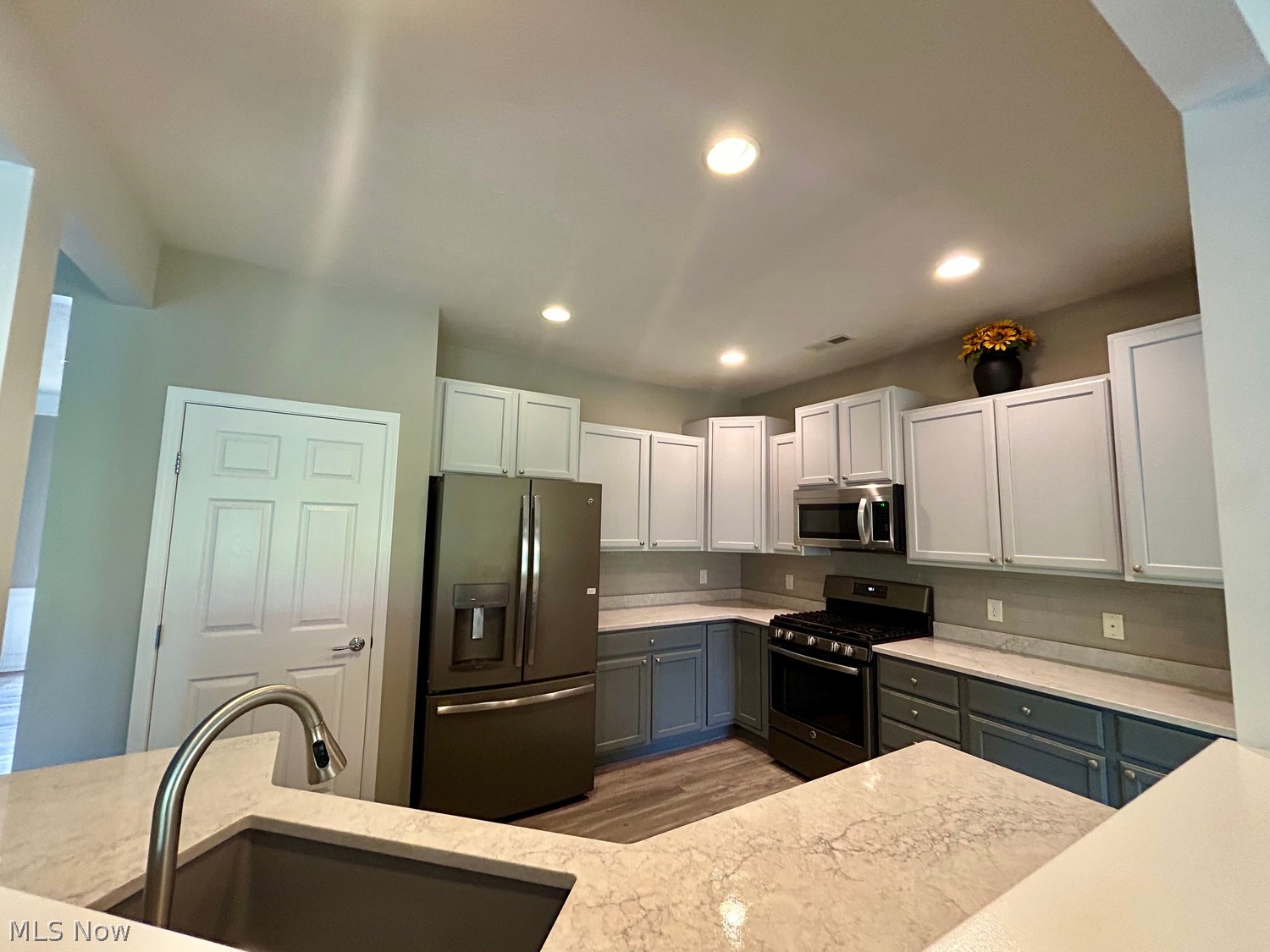 9150 Vernon Hill North Ridgeville OH 44039