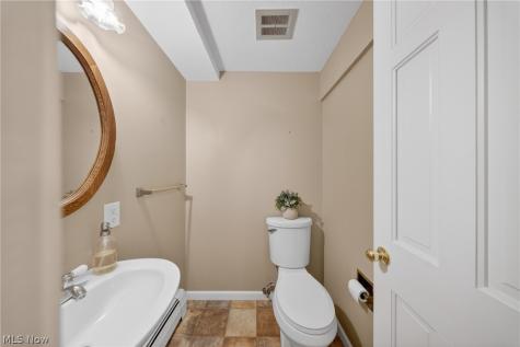 466 Colgate Avenue Elyria OH 44035