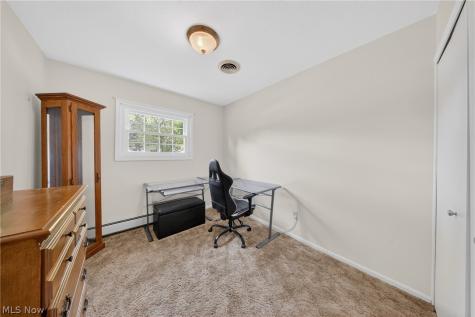 466 Colgate Avenue Elyria OH 44035