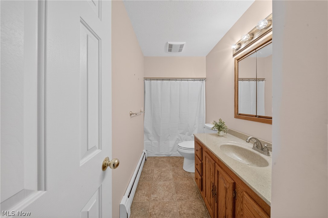 466 Colgate Avenue Elyria OH 44035